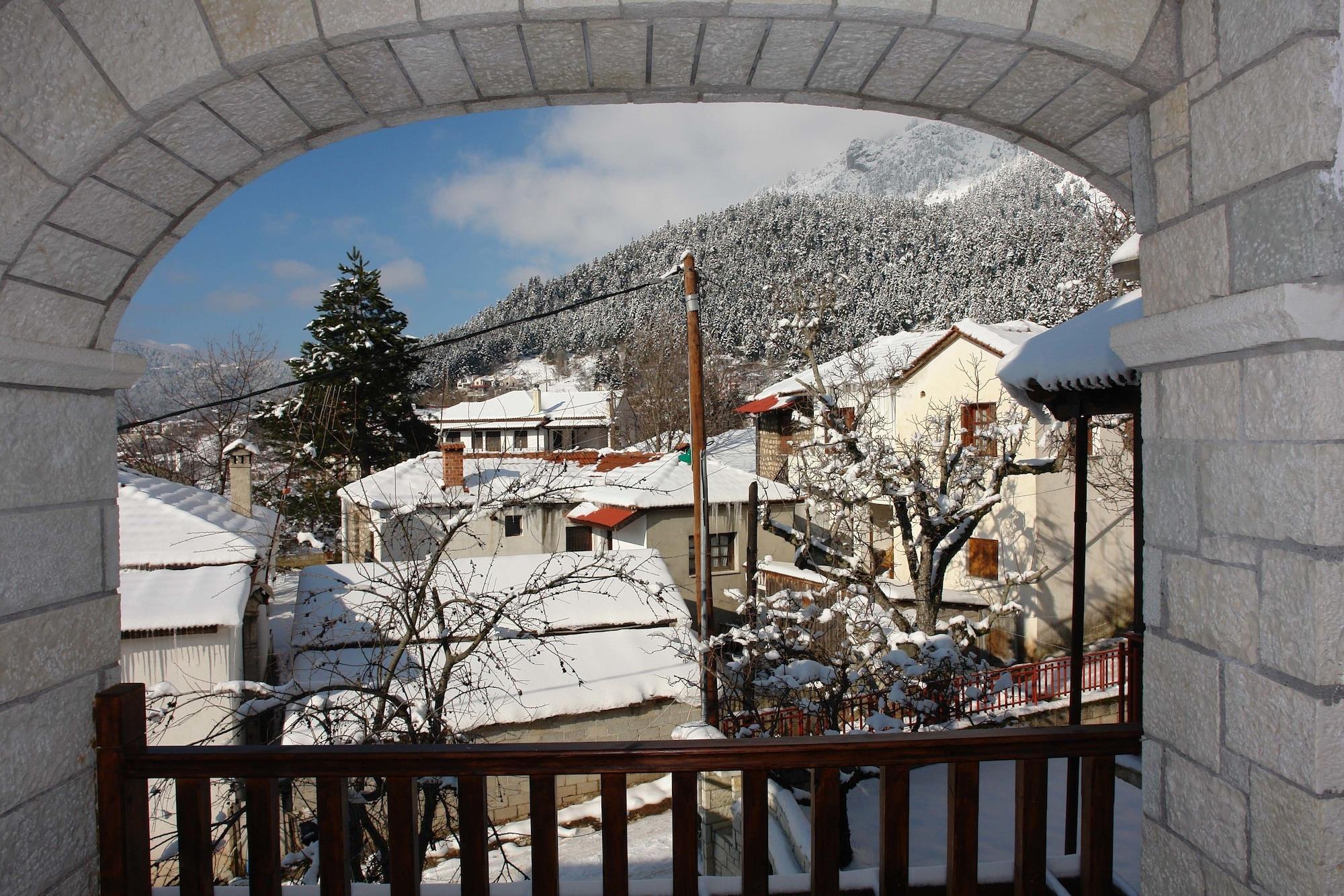 Mikri Arktos Hotel Elati  Bagian luar foto